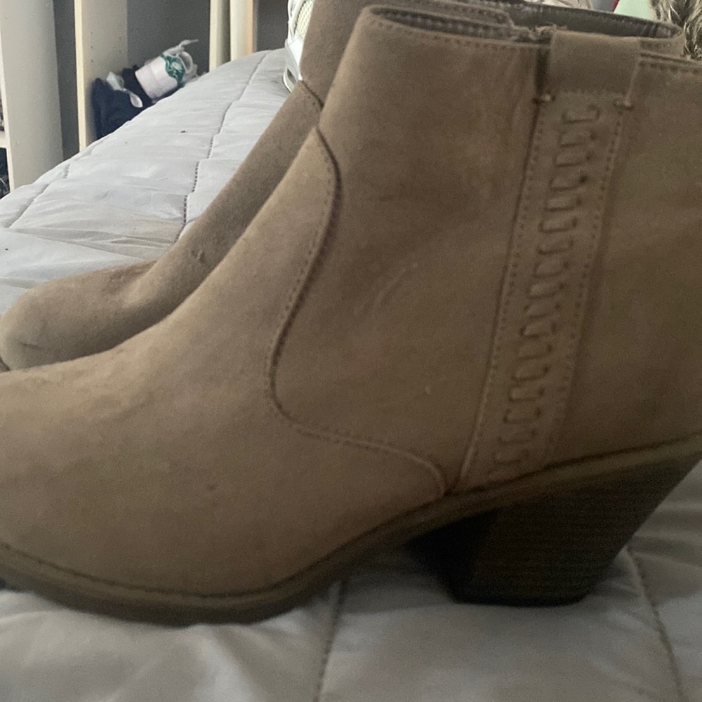 boots